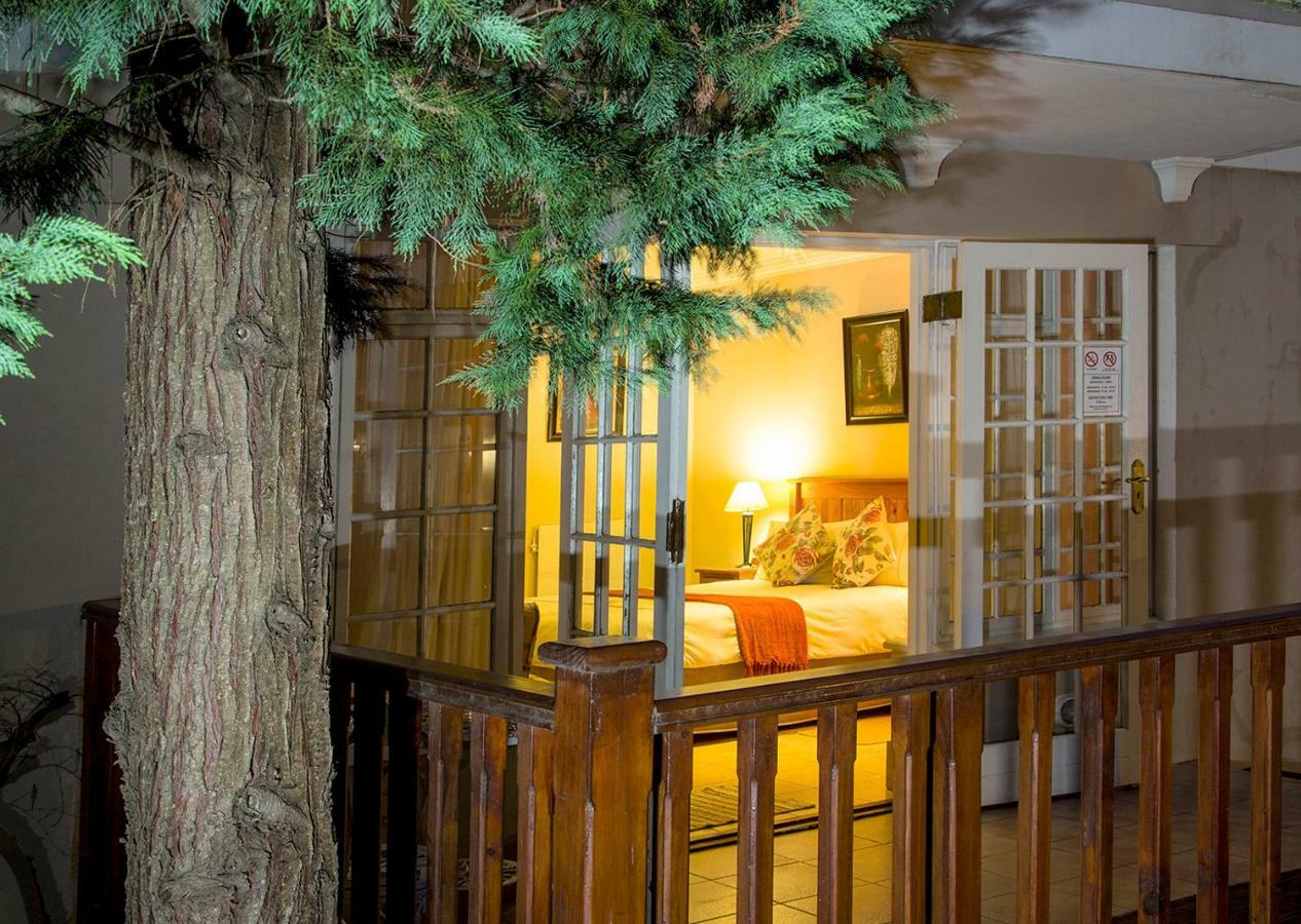 Heugh Road Guest House Порт-Элизабет Экстерьер фото