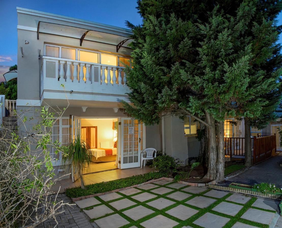 Heugh Road Guest House Порт-Элизабет Экстерьер фото